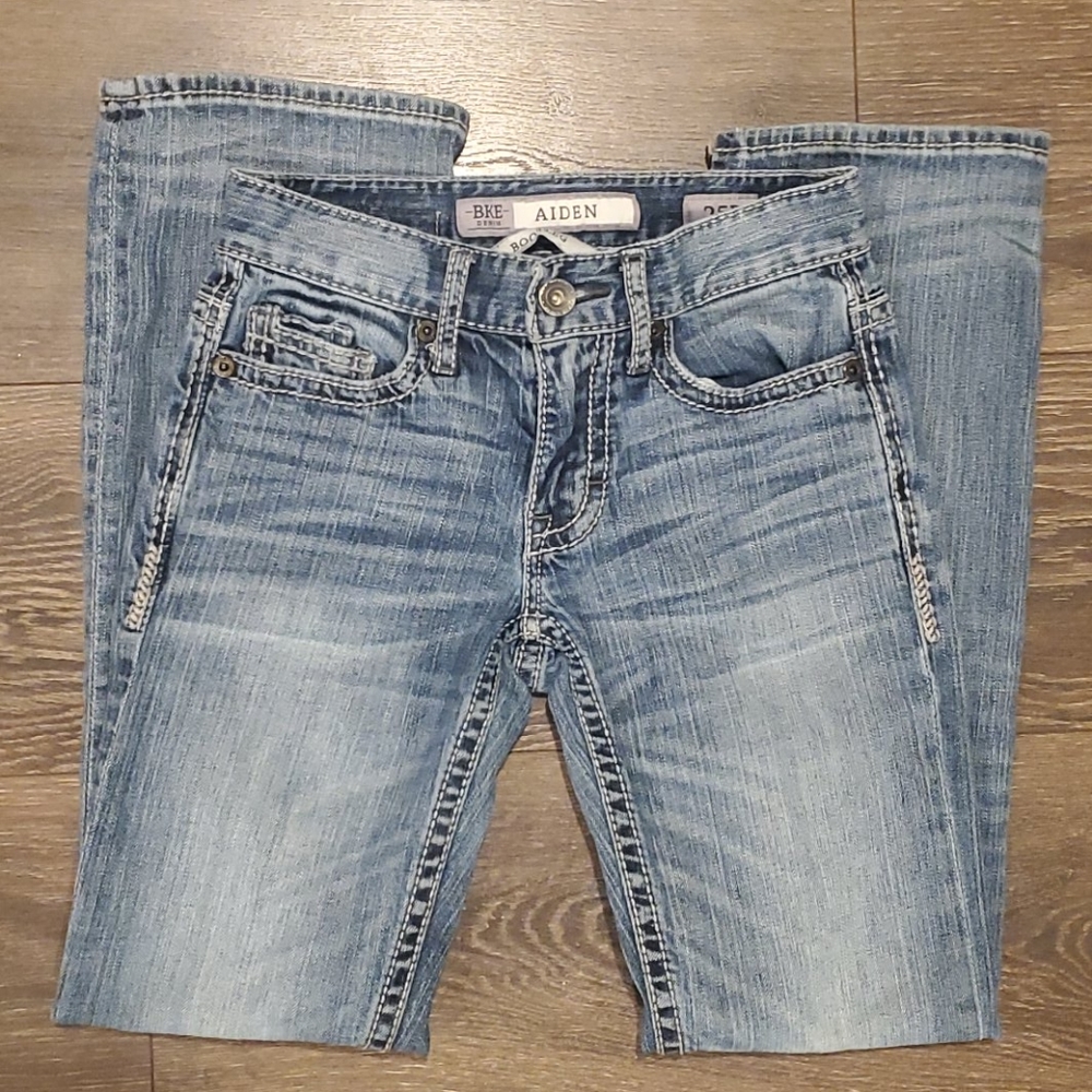 ❤BUCKLE (BKE) AIDEN BOOTCUT JEANS, SIZE 0 (25)